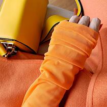 2021 Spring small fragrant style fashion set female retro Hong Kong style temperament Net red ocean air knitted sweater three-piece female