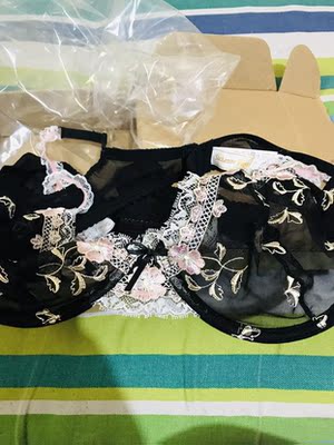 宝贝到了很好，货跟图片属实，不错，推荐购买