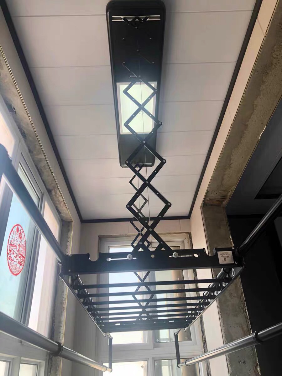【质量曝光】卡瑞琪黑色电动晾衣架怎么样,用后三个月感受