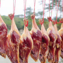 Bacon duck legs Salted duck legs Duck plate duck Wind bacon salted duck legs Bacon pickled duck flavor Anhui