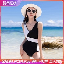 Swimsuit female one-piece sexy Korean Net red ins Wind 2021 New triangle sleeveless V collar slim body soak hot spring swimsuit