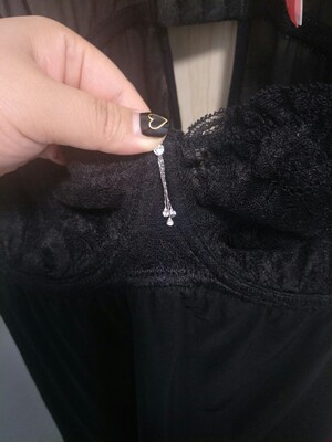 很性感，质量很好，适合大胸妹子，双12拍的，刚到家，又拍了几件