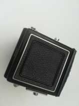 The extremely new minolta autocord small print version of the lens is transparent as new and the shutter function is normal