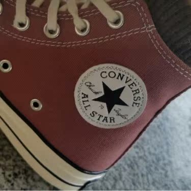 可以，非常好看，我给100分，种草了很久了 &nbsp;贼好看 太喜欢了 很好搭配