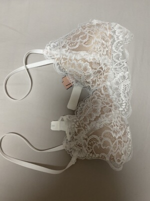 很好看的内衣，穿着也很舒服，样子好看，下次可以买个其他颜色试试