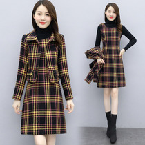 Autumn and winter 2020 new fashion Plaid French retro dress children temperament thin suit suit suit woolen dress
