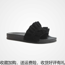 2020 new summer students one-word thick bottom wear-resistant female holiday sandals fashion seaside slippers wear cool