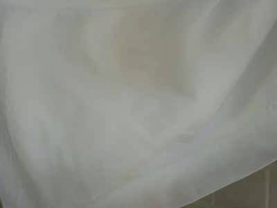 质量不错，不褪色，值得购买。质量很好弹力不错的啦！东西收到了，质量真的很好，很舒适很贴身，快递小哥非常给力，很快就到了，卖家的态度也特别好，对人也很亲切，主要还是东西物美价廉，很喜欢的一次购物，下次还会再来的，相信自己肯定会成为这家店的忠实粉丝，很好宝贝很好 ，物流很快，已经第二次买了，穿上非常舒服，客服棒棒哒，买回来宿舍娃看了也要买。 支持他们家的，十分好评。一直很信任南极人这个品牌 果然没有失望 虽然没有肩带 但不会滑落 穿上很舒服 完全不存在勒的感觉 很满意的一次购物 喜欢的可以放心购买 布料很好 很舒服裹胸挺好看的，质量什么的也特别好，弹性大，穿起来也不勒，挺舒服的，也不跑，反正我穿着刚刚好，特别柔软，在南极人家买过不少这种贴身的东西反正感觉都挺不错的，也没什么问题，推荐推荐，反正我还是比较信任的，希望越来越好，加油