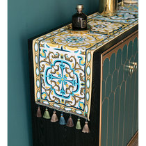 Otaku piggy American light luxury tassel table flag Retro European coffee table side cabinet table flag cloth Long tablecloth bed tail flag