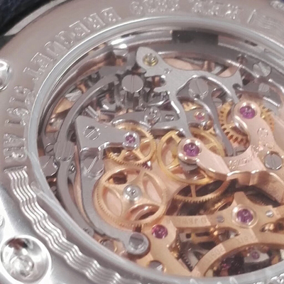 这是一个好评模板，不要看了下面都是废话。因为本仙女很懒不想每个宝贝都写好评所以才模仿网友的好评模板，但是这个宝贝不管是质量还是款式都是本仙女喜欢的如果不喜欢本仙女收到会很生气然后这个模板就会变成各种喋喋不体的吐槽，自然不会撒下这个好评给各位淘友一个参考。本宝贝还是极好的，来自一位