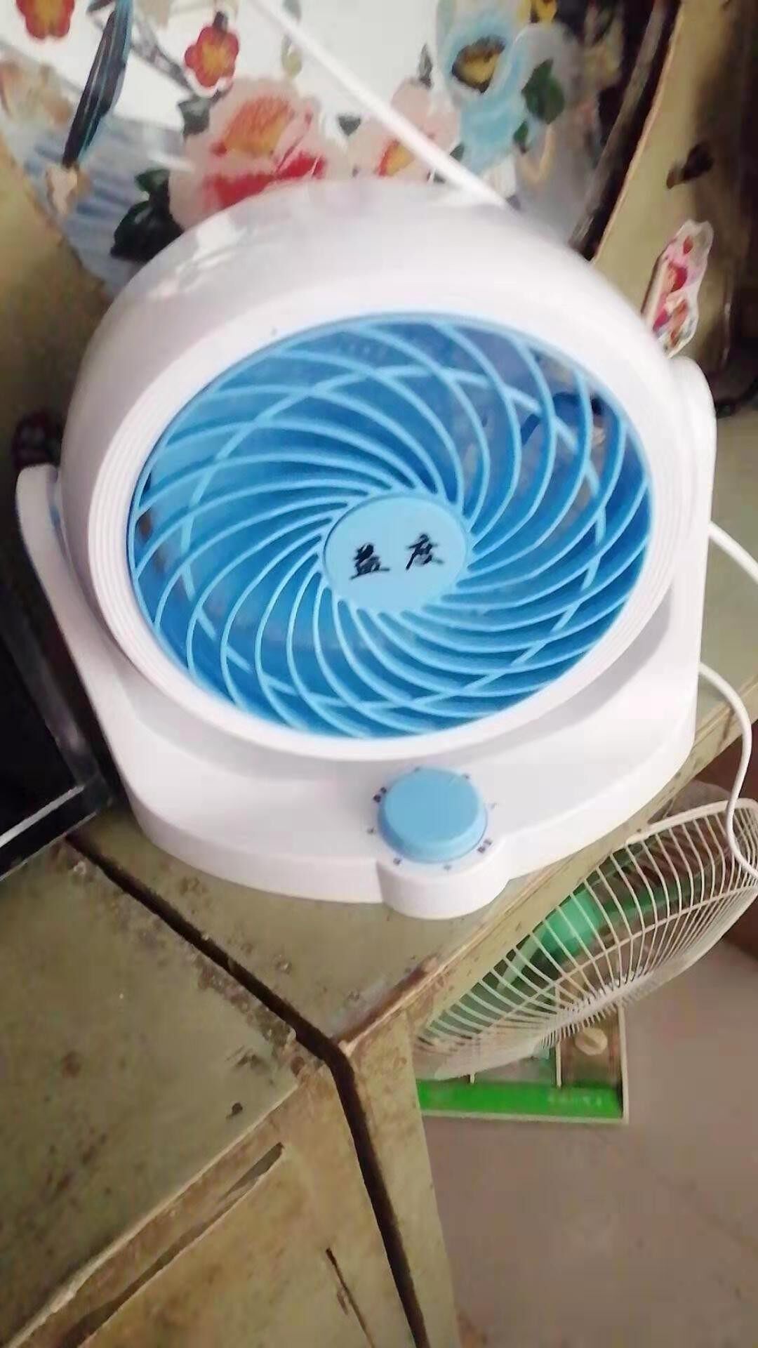 益度德国黑科技凉爽空气循环冷风扇大风力台式扇增压风扇循环 - 买家