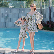 Parent-child swimsuit girl long sleeve swimsuit sunscreen baby split swimsuit mother and daughter swimsuit new belly thin hot spring
