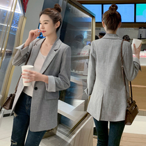 Net red small suit jacket female 2021 new spring and autumn Korean version of the popular temperament casual all-match slim suit top