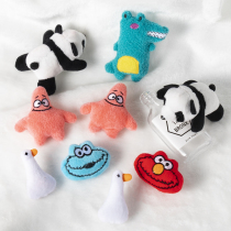 Guofeng cute squatting bear cat brooch plush badge girl cartoon Three-dimensional doll red panda pin accessories men