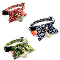 Maruwan home Japan Amo K Tang grass cat collar cat accessories with Bell tens of thousands of pendants safe deduction