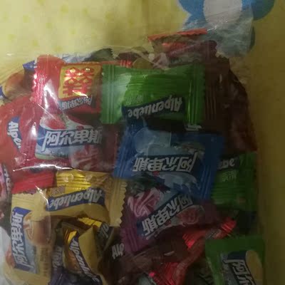 收货好些天了过年已经吃完了,混合有好几种口味价格也不贵,味道跟在超市买的是一样的,有需要会再来~ 收货好些天了过年已经吃完了,混合有好几种口味价格也不贵,味道跟在超市买的是一样的,有需要会再来~