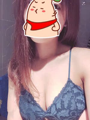 我是天生黑的但是前男朋友却因为我乳晕和私处太黑和我分手,已经用了一段时间,乳晕,私密处黑色素都变红润了,我现在的男朋友比之前的更疼我了,不过效果真的很好,我用这个完全不是为了取悦男朋友,自己看这着粉嫩粉嫩的心情也好,我们现在感情也更亲密了,开心开心,会继续坚持使用的 我是天生黑的但是前男朋友却因为我乳晕和私处太黑和我分手,已经用了一段时间,乳晕,私密处黑色素都变红润了,我现在的男朋友比之前的更疼我了,不过效果真的很好,我用这个完全不是为了取悦男朋友,自己看这着粉嫩粉嫩的心情也好,我们现在感情也更亲密了,开心开心,会继续坚持使用的