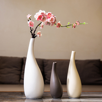 Family living room wine cabinet clothing store master bedroom small decoration creative personality desk decoration art modern simplicity