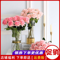 Rose Bouquet Emulation Flower Fake Flowers Upscale Decoration Living Room Furnishing Dining Room Furnishing Table Pendulum Nordic style floral art hand holding flowers