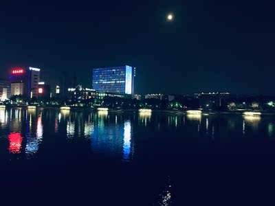 女朋友喜欢，很不错，还会再来买，五星好评