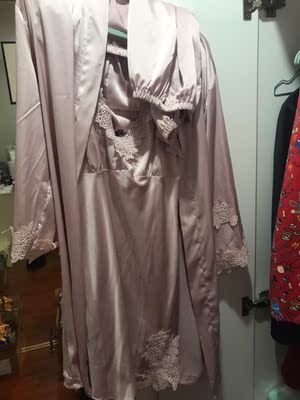 喜欢，穿着很舒服，还很美哦~推荐！