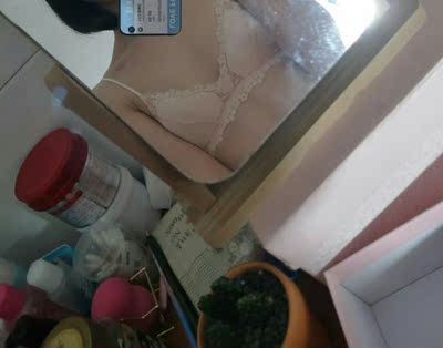 很好看，朋友说要买，缺点就是我买的最小的，内裤有点紧，低腰，就是很性感的，哈哈，还会回购店铺其他款的。