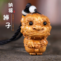 Green sandalwood wood handmade wood carving beast lion hand handle text play pendant sweater chain Birthday gift for men and women