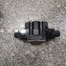 Hydraulic solenoid reversing valve Bender solenoid valve Bending machine hydraulic valve DSG-03-3C60-LWAC220
