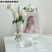Minimalist creative modern transparent glass vase Water raising flowers Green Planted Rose Flower Arrangement Living Room Decoration Pendulum Nordic