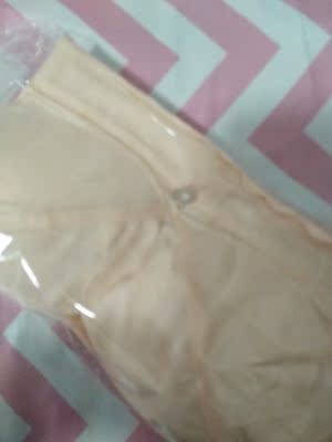 内衣收到了，物美价廉，质量不错值得推荐，喜欢。。