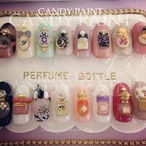 (Spot) Japanese blc metal frame hollow round square circle can be used as perfume bottle