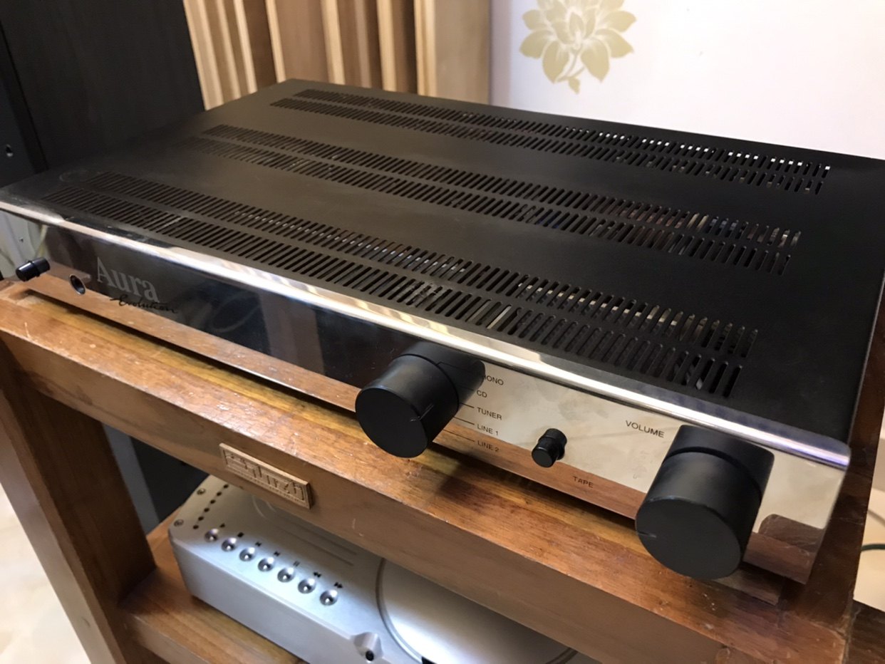 英国优雅 aura auv-100-chr签名版功放! 已出