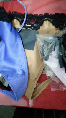 小内内收到，非常性感漂亮，老公说真棒，下次还来。那条黄色的最棒，谢谢了。