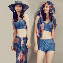 Swimsuit womens three-piece Korean ins fairy Fan Chaoxian hot spring net red bikini gathered conservative cover belly thin