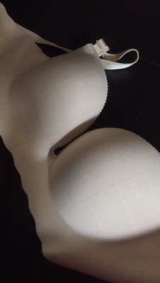 质量很好，穿着很舒服，不嘞，感觉很好