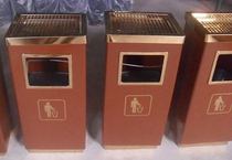 Garbage bins Private garbage bins Fruit suitcases