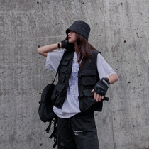 2021 new spring and autumn black niche many pocket retro horse vest thin exterior tooling vest female summer