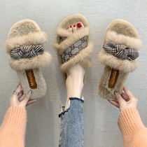 Net red fluffy slippers female ins fashion outside wear 2020 autumn and winter new wild cross flat flat lazy pregnant woman