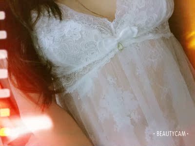 两套都非常喜欢，适合夏天穿，白色蕾丝很细致，肉色的比较贴身，以后还会光顾！