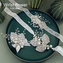 Bride wrist flower Bridesmaid sister hand flower Wedding high-end gift rhinestone bracelet flower children perform dance bracelet