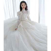 Long-sleeved wedding dress 2022 new bride big trailing high-quality texture heavy industry retro luxury small winter style