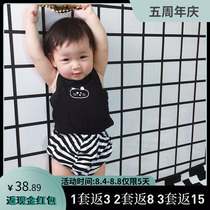 Baby clothes boy boy baby Western style short-sleeved summer dress 1 Vest striped bread shorts two-piece suit tide 2