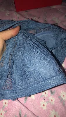 差评,严重差评,我给你们的差评直接屏蔽删除掉了,这个码数完全骗人,一样的码在别家店穿得刚好,在这里穿的连自己的点都包不住,还要跟我说就是这样的,要求退换货也不允许,欺骗手段,而且布料还割人一点都不舒服 差评,严重差评,我给你们的差评直接屏蔽删除掉了,这个码数完全骗人,一样的码在别家店穿得刚好,在这里穿的连自己的点都包不住,还要跟我说就是这样的,要求退换货也不允许,欺骗手段,而且布料还割人一点都不舒服