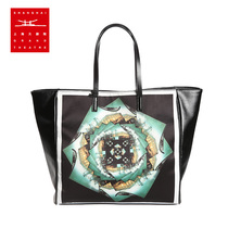 Shanghai Grand Theatre 15th anniversary souvenir bloom series womens bag Commuter bag handbag
