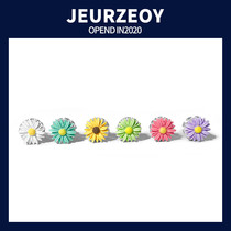 Little Daisy car perfume creative car air conditioner air outlet perfume clip car interior accessories car aromatherapy light fragrance