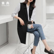  2021 spring and autumn new Korean sleeveless suit horse clip loose vest jacket medium and long black womens vest