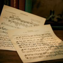 ins wind retro nostalgic foreign language old sheet music Antique old piano score Piano score Home decoration ornaments photography props