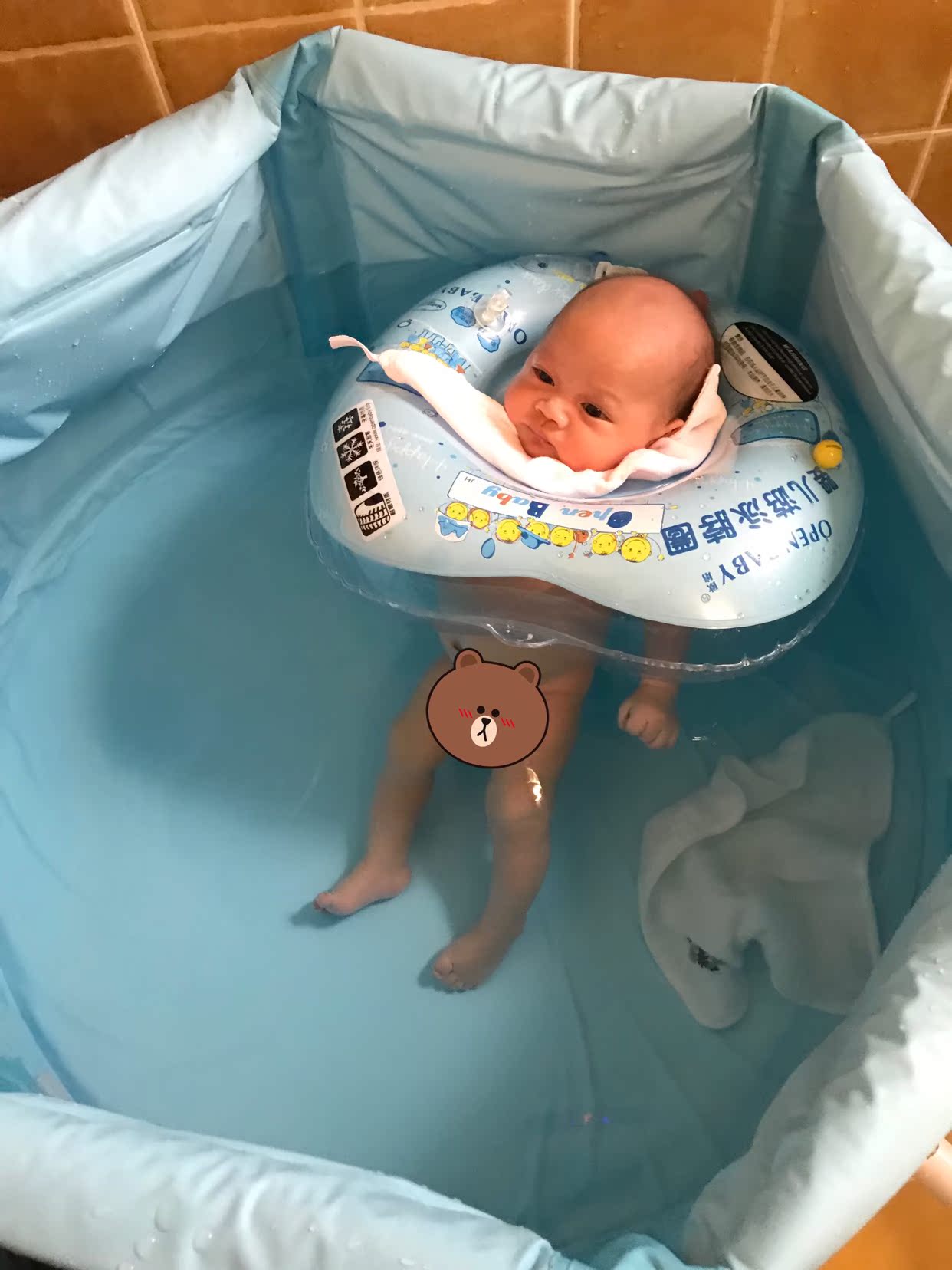 欧培0001003游泳池