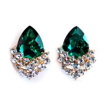 Korean version of emerald-studded water drop earrings bridal wedding banquet ear buckle nightclub painless ear clip hypoallergenic flash earrings