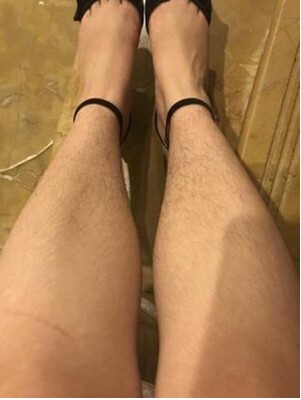 效果不错的涂抹几分钟就可以脱了没有出现过敏现象而且也不痛呦这个特别好用起来方便关键性价比也很高喜欢